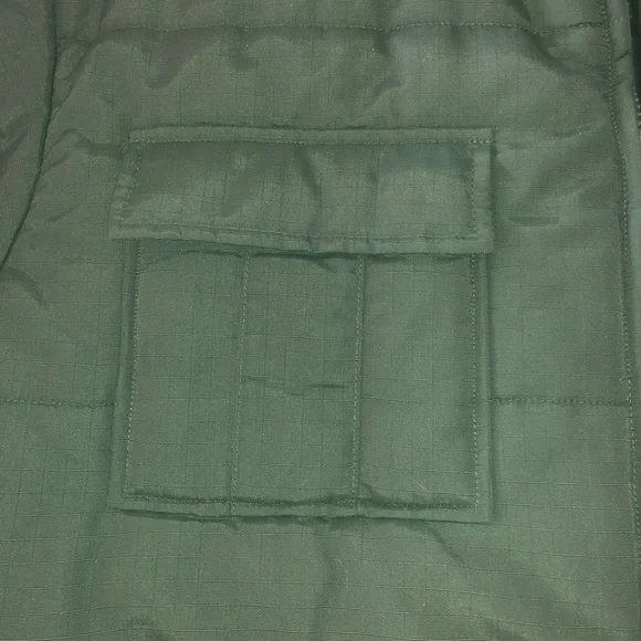 Guess Puffer Jacket - Picture 5 of 8